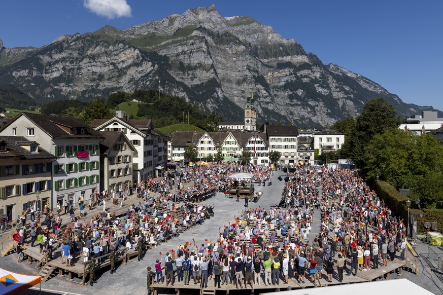 Uebersicht der Landsgemeinde des Kantons Glarus am Sonntag, 5. September 2021 in Glarus. (KEYSTONE/Christian Merz)