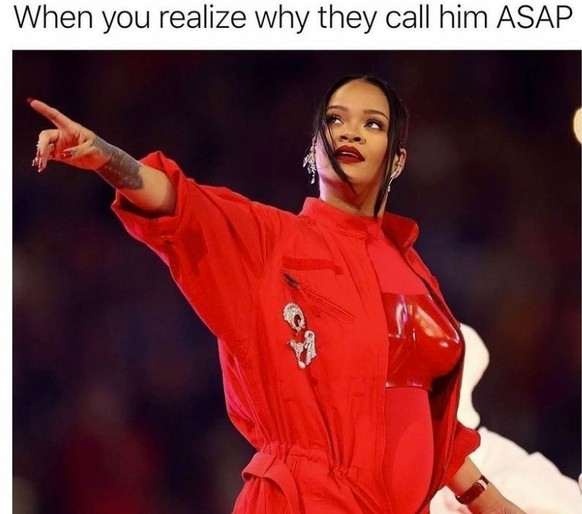 The best Super Bowl memes about Rihanna's halftime show
