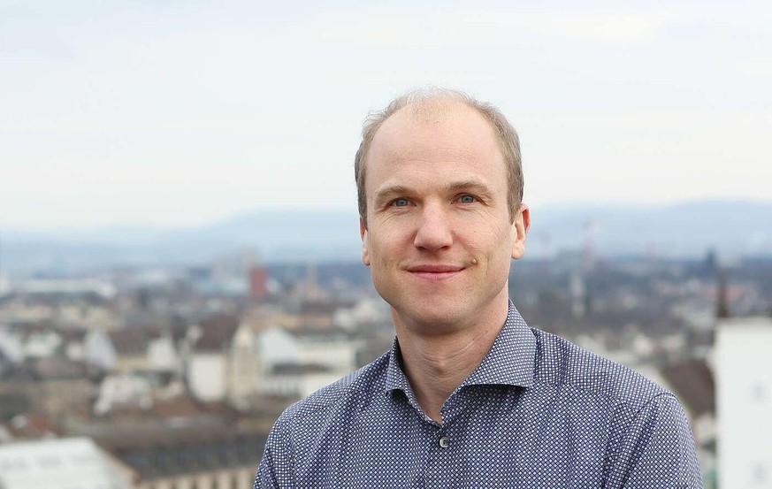 Richard Neher, Leiter der Forschungsgruppe «Evolution von Viren und Bakterien» an der Universität Basel