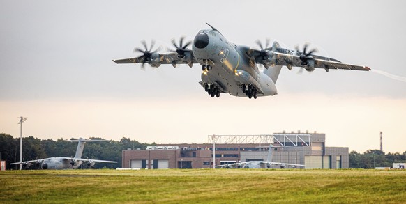 An Airbus A400M transport aircraft of the German Air Force takes off early this morning from the Wunstorf air base in the Hanover region Monday, Aug. 16, 2021. In view of the rapid advance of the Tali ...