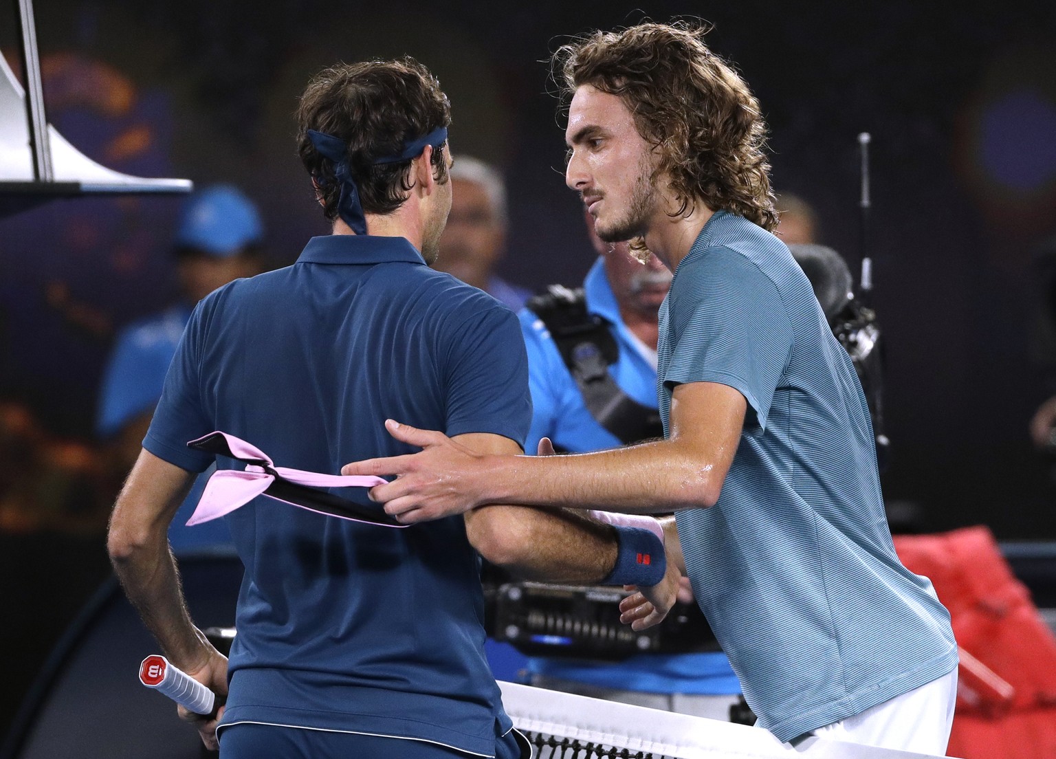 Tsitsipas Mutter . Die Emotionen Des Stefanos Tsitsipas Nach Dem Sieg Gegen Roger Federer Watson