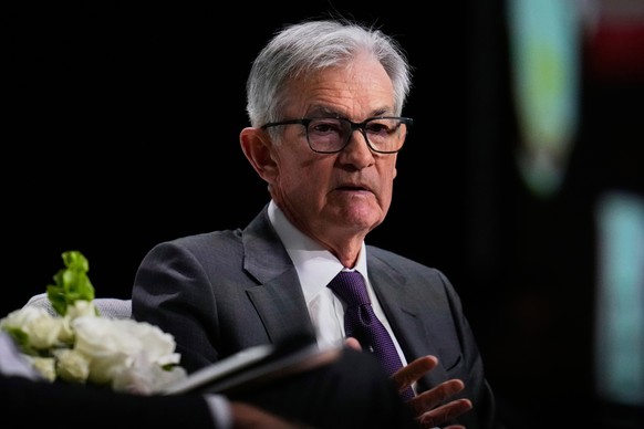 Chair of the Board of Governors of the Federal Reserve System Jerome Powell speaks during an event hosted by the Economic Club of Chicago, Wednesday, April 16, 2025, in Chicago. (AP Photo/Erin Hooley) ...