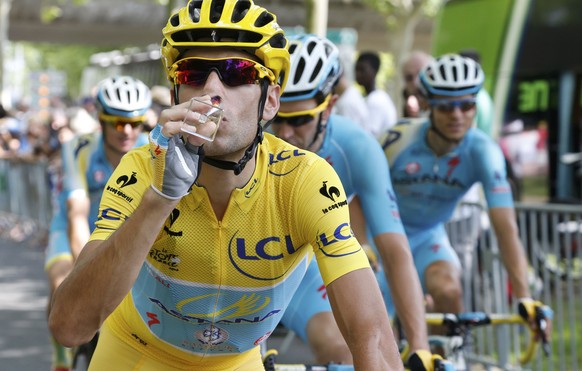Oleg Tinkoff bietet Tour-de-France-Sieger Nibali eine Million Dollar.