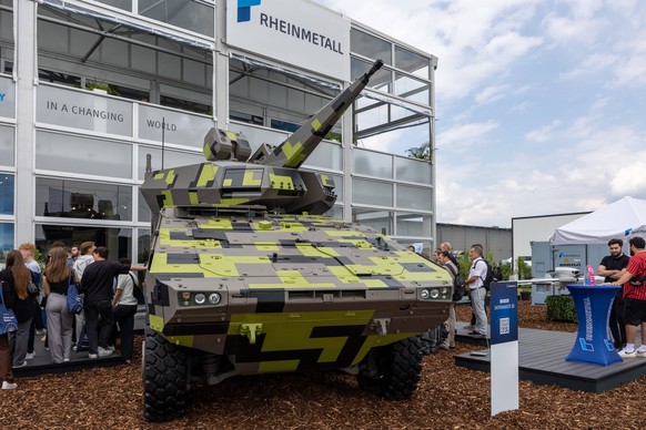 ILA Berlin 2024 - Internationale Luft- und Raumfahrtausstellung Rheinmetall Boxer Skyranger 30. Ein Luftverteidigungsturmsystem mit kurzer Reichweite, das von der Rheinmetall Air Defence AG und Oerlik ...