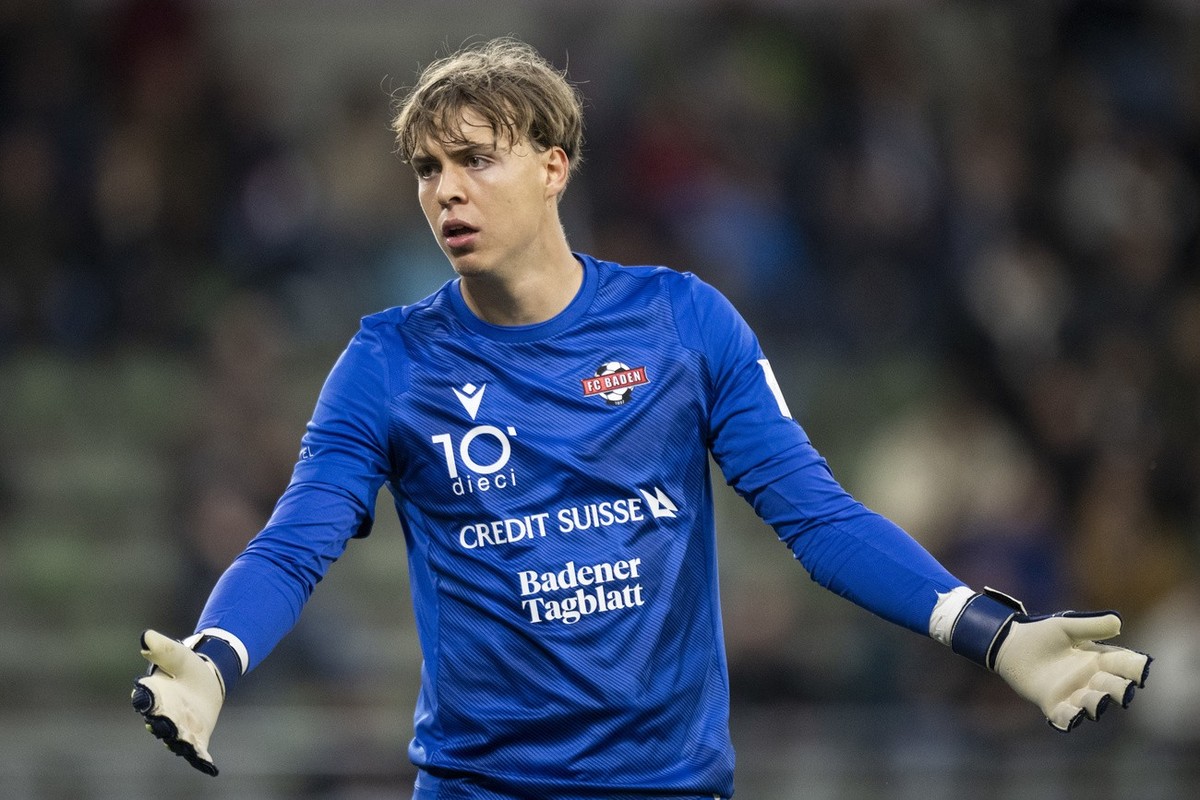 Badener Tim Spycher reagiert im Fussball Meisterschaftsspiel der Challenge League zwischen dem FC Baden 1897 und dem FC Sion, am Samstag, 21. Oktober 2023, im Stadion Esp in Baden-Daettwil. (KEYSTONE/ ...