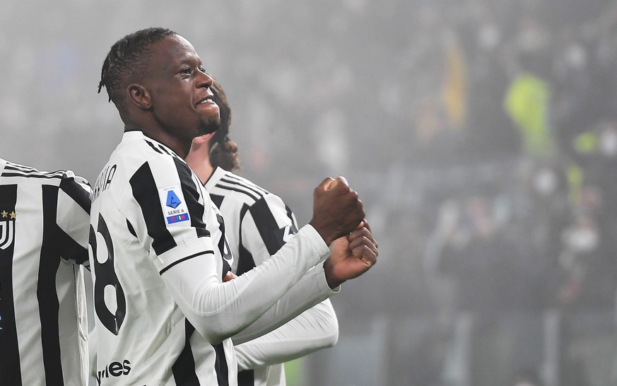 epa09733774 Juventus��� Denis Zakaria celebrates after scoring the 2-0 goal during the Italian Serie A soccer match Juventus FC vs Hellas Verona FC at the Allianz Stadium in Turin, Italy, 06 february  ...