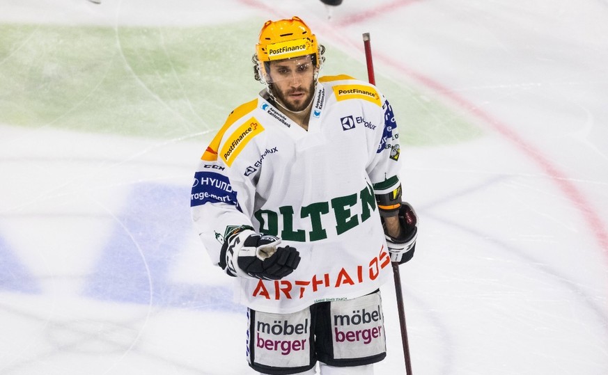 Garry Nunn im Dress des EHC Olten.