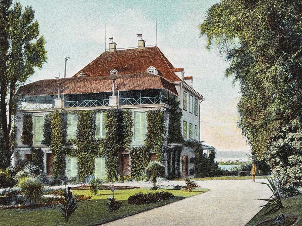 ... Arenenberg, die Jasskarten-Grenze verschoben hat, bleibt bis heute eine offene Frage.
https://ba.e-pics.ethz.ch/catalog/ETHBIB.Bildarchiv/r/1249330/viewmode=infoview