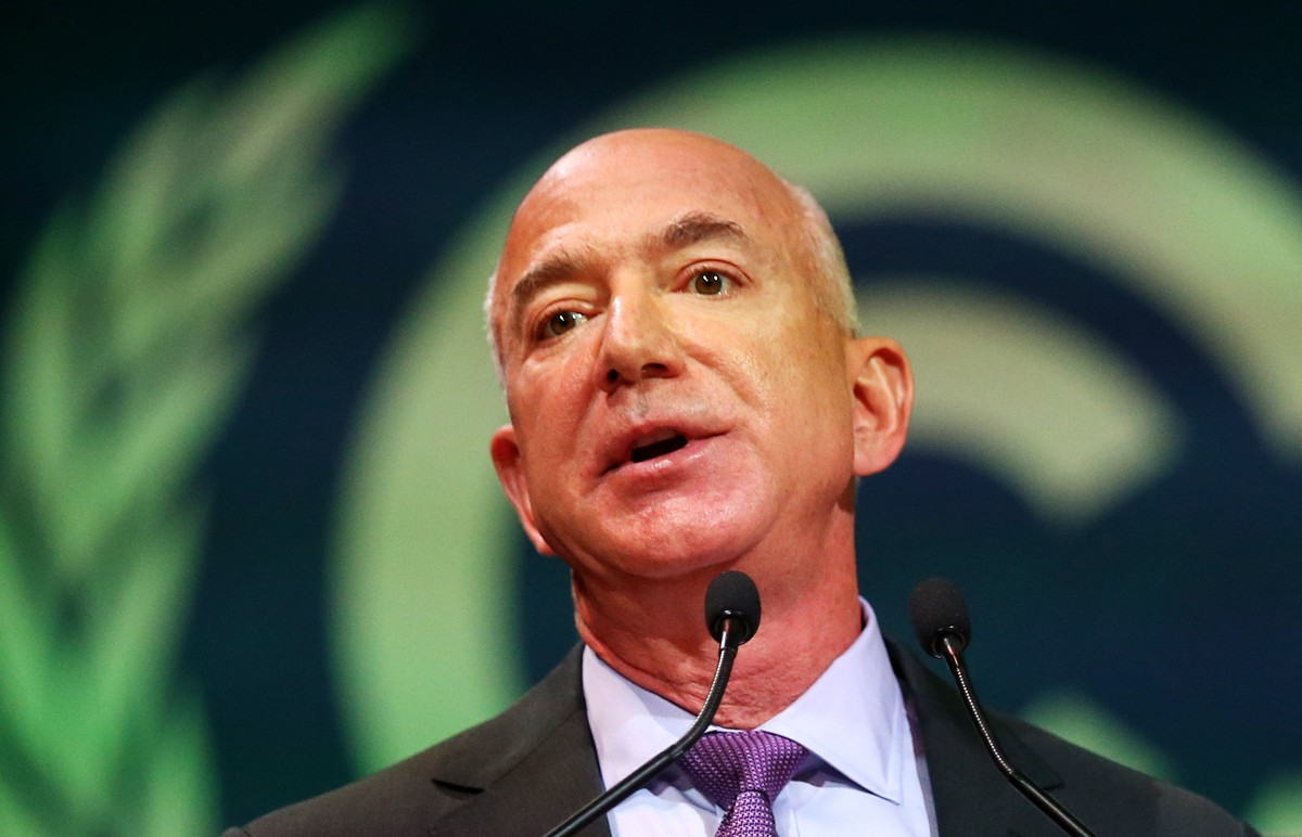epa09558942 Jeff Bezos, founder and executive chairman of Amazon, addresses the Action on Forests and Land Use session at the UN Climate Change Conference (COP26) in Glasgow, Britain, 02 November 2021 ...