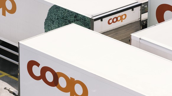 Transport trailers are parked on the site of the largest Coop logistics center in Schafisheim in the Canton of Aargau, Switzerland, pictured on March 14, 2018. (KEYSTONE/Christian Beutler)