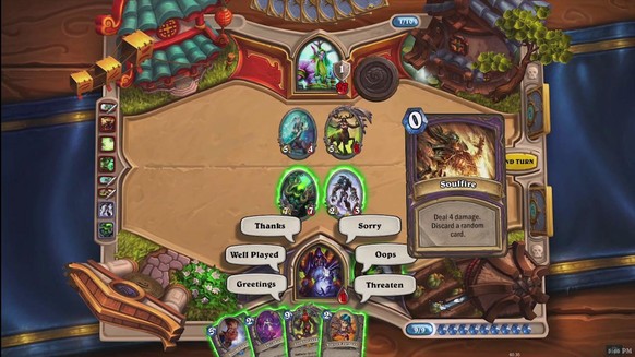 In&nbsp;«Hearthstone» stehen nur rudimentäre Interaktionen zur Verfügung. Der Chat steht nur befreundeten Spielern zur Verfügung.