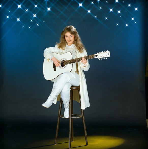 Cover: Nicole Ein bisschen Frieden