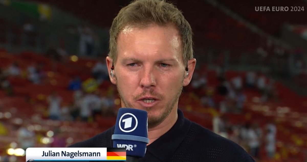 Bundestrainer Julian Nagelsmann kann seine Enttäuschung nicht verbergen.