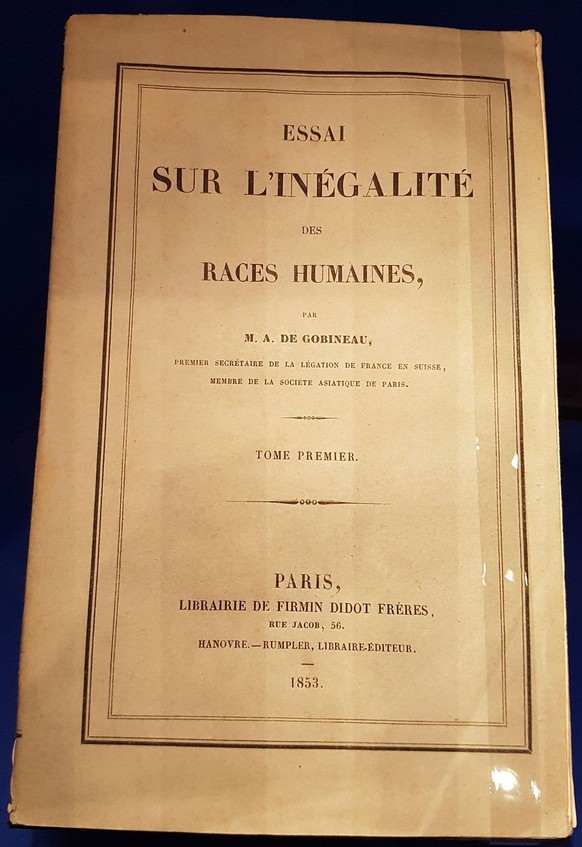 Das «Essai sur L&#039;inégalité des Races Humaines», hier in der ersten Ausgabe von 1853, gilt als grundlegendes Werk der Rassentheorie, das später die nationalsozialistische Rassenlehre beeinflusste. ...
