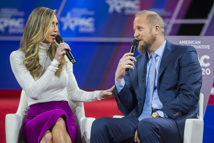 epa08255954 Brad Parscale (R), campaign manager for Trump&#039;s 2020 re-election campaign, and Lara Trump (L), the wife of Eric Trump, speak at the 47th annual Conservative Political Action Conferenc ...