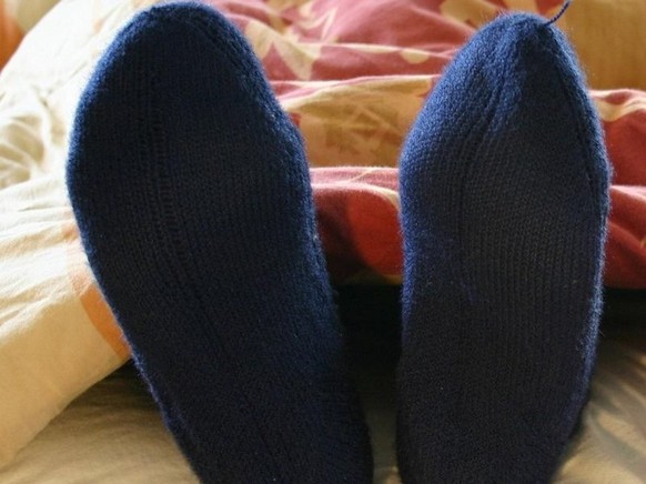 Des chaussettes trempées dans du vinaigre peuvent faire baisser la fièvre.