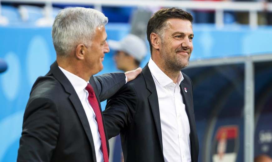 epa06831724 Switzerland&#039;s head coach Vladimir Petkovic (L) greets Serbia&#039;s head coach Mladen Krstajic (R) prior to the FIFA World Cup 2018 group E preliminary round soccer match between Swit ...