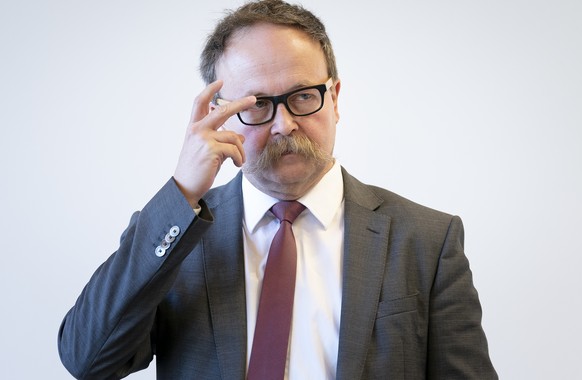 Thomas Egger, Direktor der Justizvollzugsanstalt Thorberg, fotografiert an einer Medienkonferenz des Kanton Bern ueber die Reorganisation der Justizvollzugsanstalt Thorberg und den Abgang von Direktor ...