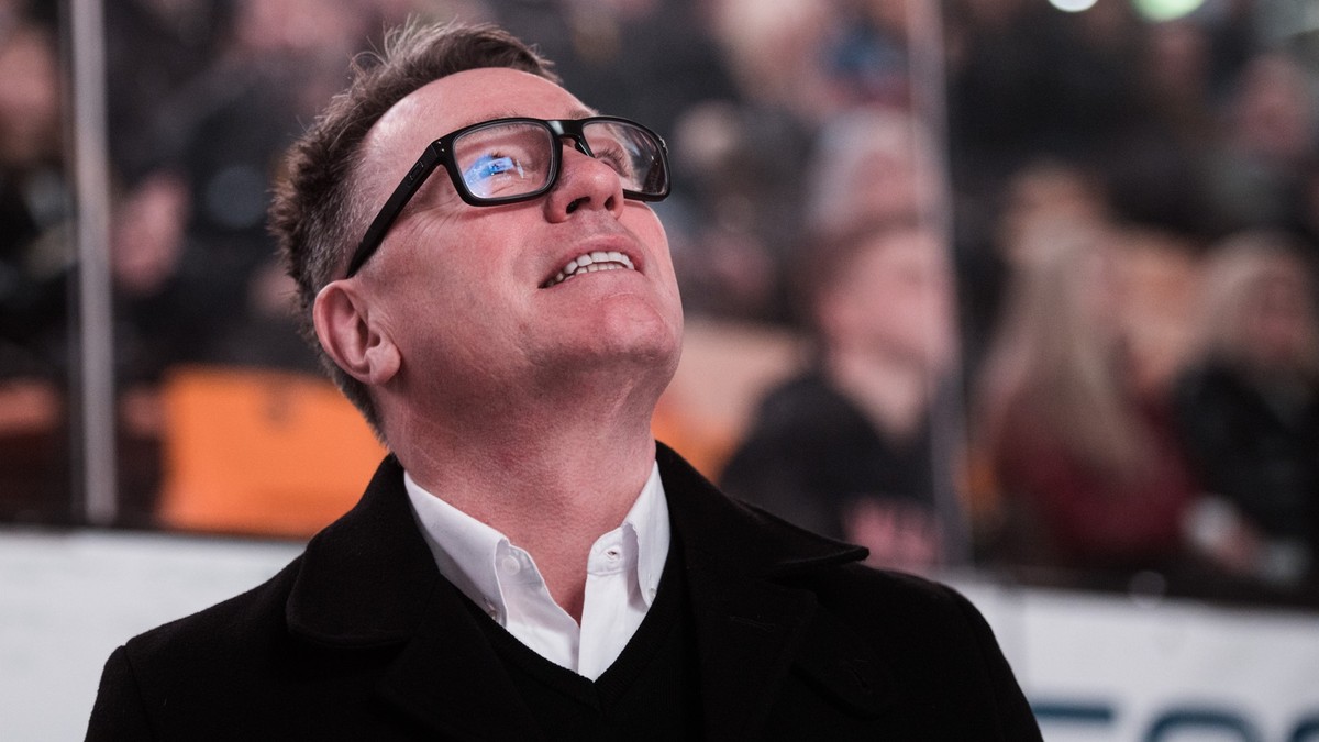 Lugano?s Head Coach Chris McSorley during the preliminary round game of the National League 2021/22 between HC HC Lugano and EV Zug at the ice stadium Corner Arena in Lugano, Switzerland, Friday, Febr ...