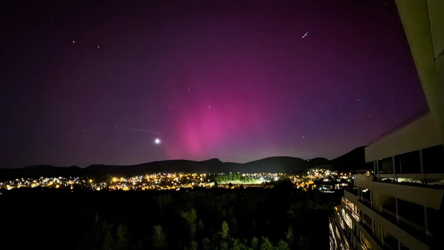 Polarlicht von der Aarauer Telli aus.