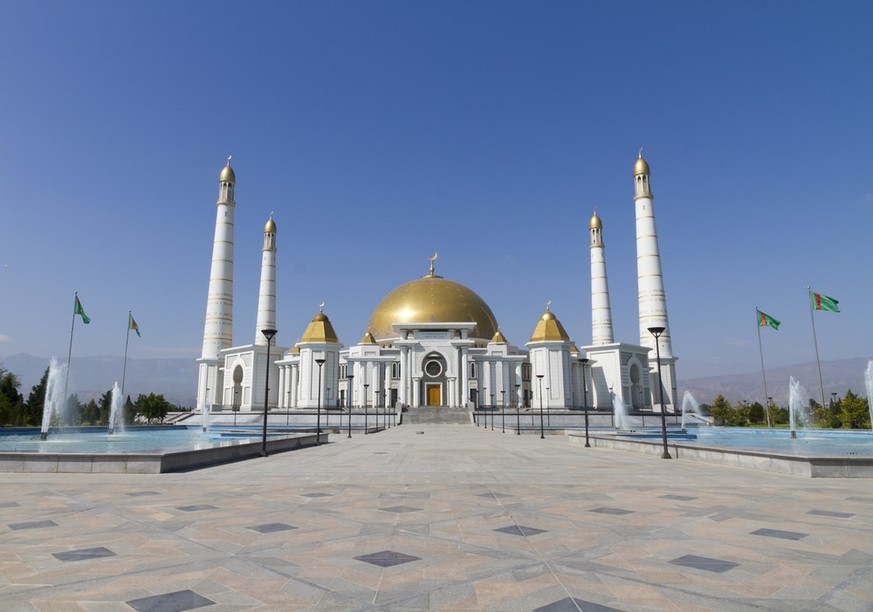 Grand Mosque in Ashgabat, Turkmenistan