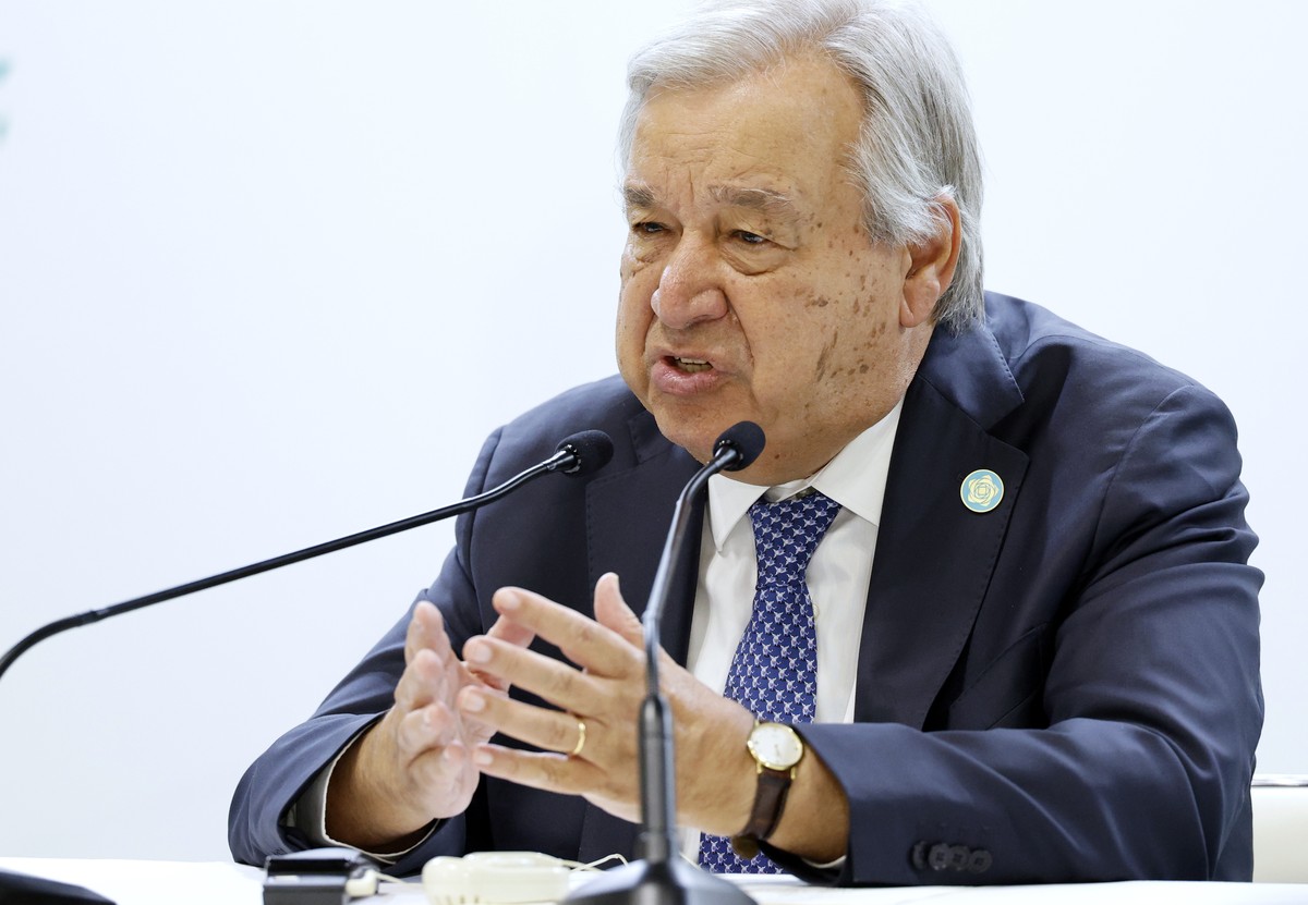 epa12313666 United Nations Secretary-General Antonio Guterres speaks during a press conference on the sidelines of the Tokyo International Conference on African Development (TICAD IX) in Yokohama, nea ...