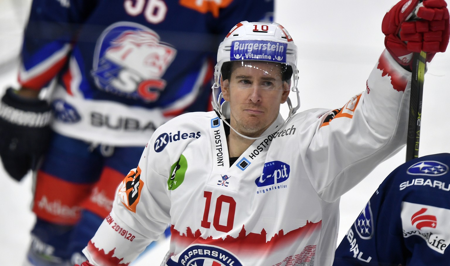 Der Laker Roman Cervenka jubelt nach dem 0-3 fuer die Lakers beim Eishockeyspiel der National League ZSC Lions gegen die SC Rapperswil-Jona Lakers in Zuerich am Freitag, 6. Dezember 2019. (KEYSTONE/Wa ...