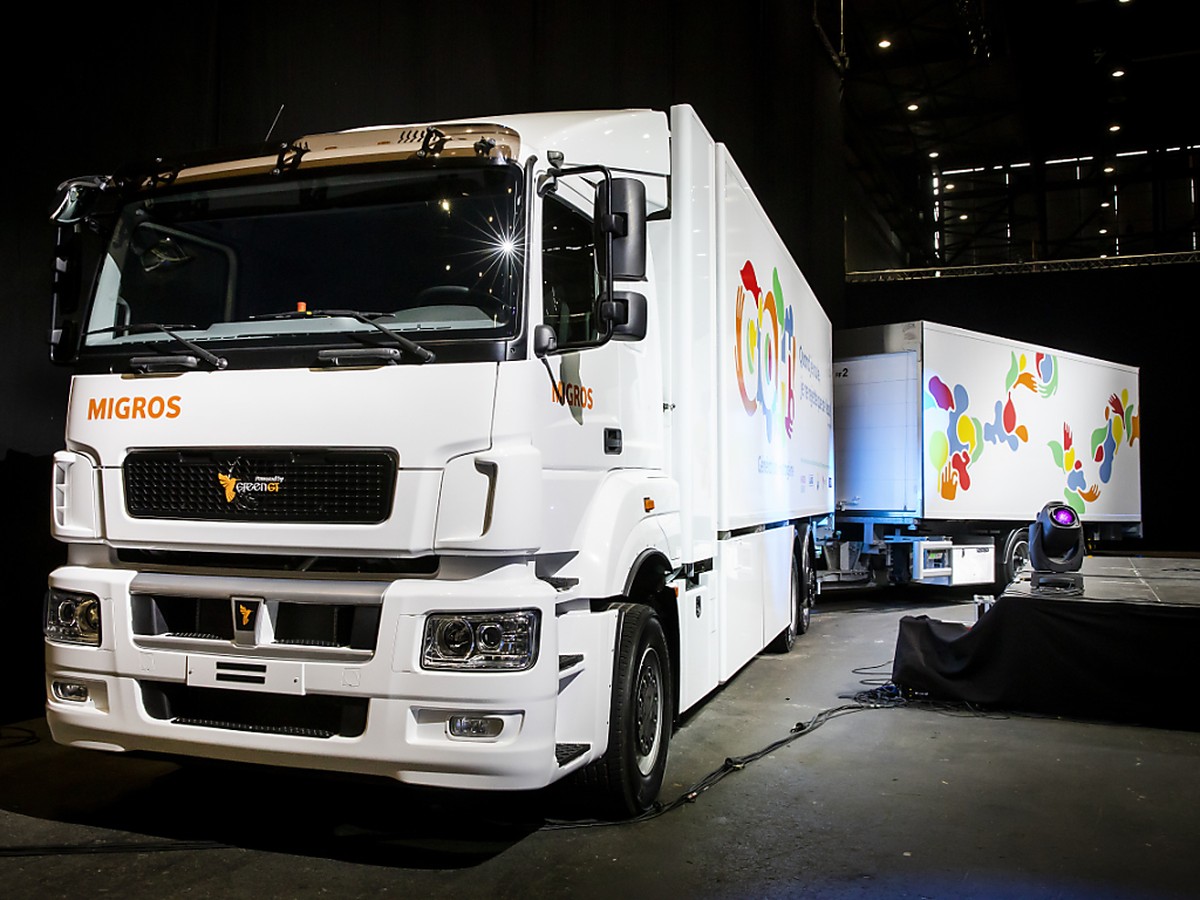 Le premier camion de livraison de 40 tonnes roulant
