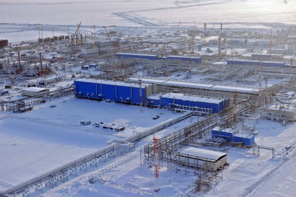 epa03443575 A handout aerial photo dated 28 February 2012 and made available 23 October 2012 by Russian energy giant Gazprom, showing installations and buildings at Gazprom's Bovanenkovo gas fiel ...