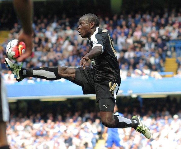 Football - 2015 / 2016 Premier League - Chelsea vs. Leicester City N Golo Kante of Leicester at Stamford Bridge. COLORSPORT/ANDREW COWIE PUBLICATIONxNOTxINxUK Football 2015 2016 Premier League Chel ...