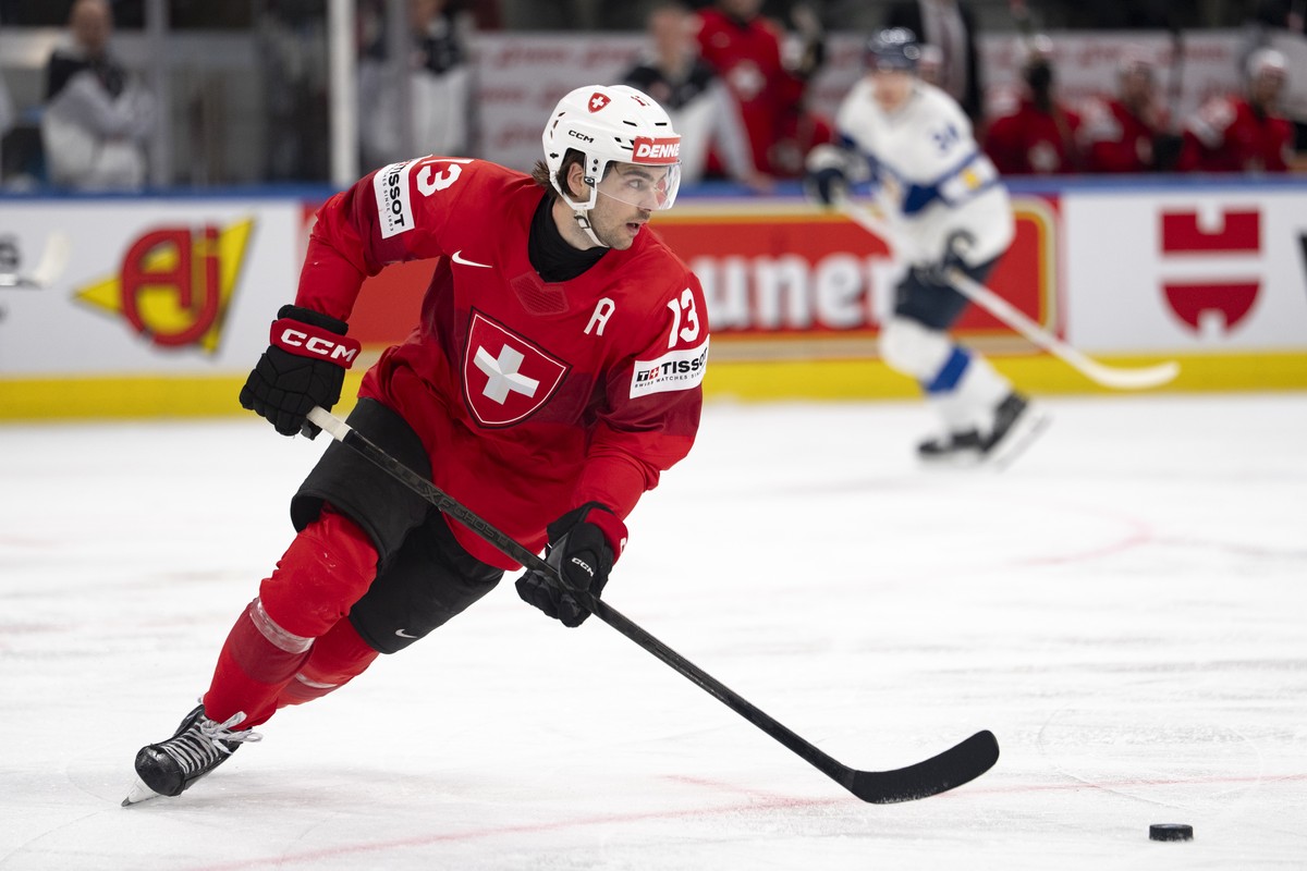 Switzerland's Nico Hischier in action during the 2026 IIHF Men's Ice Hockey World Championship preliminary round group A game between Switzerland and Finland, at the Swiss Life Arena ice hoc ...