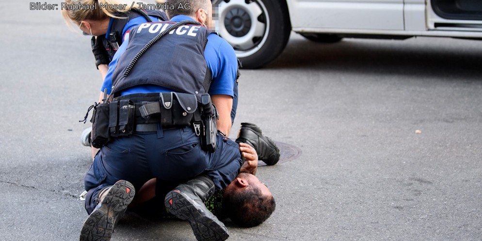 Gegen zwei Berner Polizisten wurde ein Strafverfahren eingeleiten aufgrund einer gewaltsamen Anhaltung im Juni 2021.