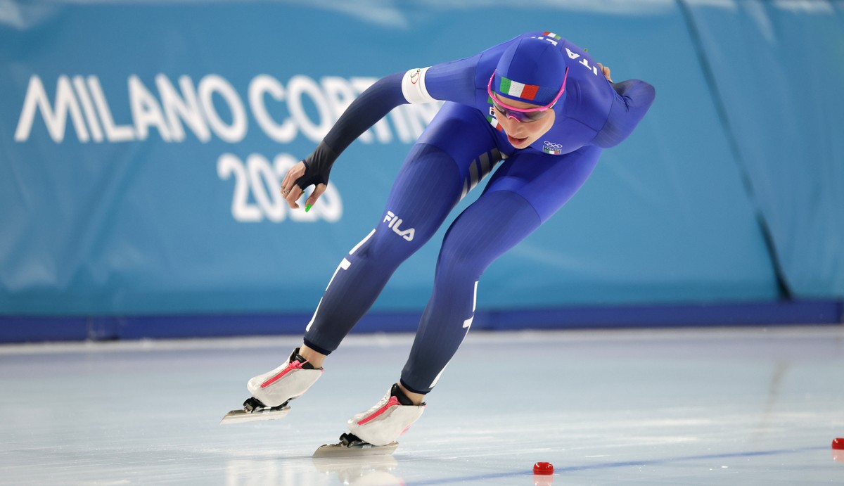 epa12731951 Francesca Lollobrigida of Italy competes in the Women's 5000m of the Speed Skating competitions at the Milano Cortina 2026 Winter Olympic Games, in Milan, Italy, 12 February 2026. EPA ...