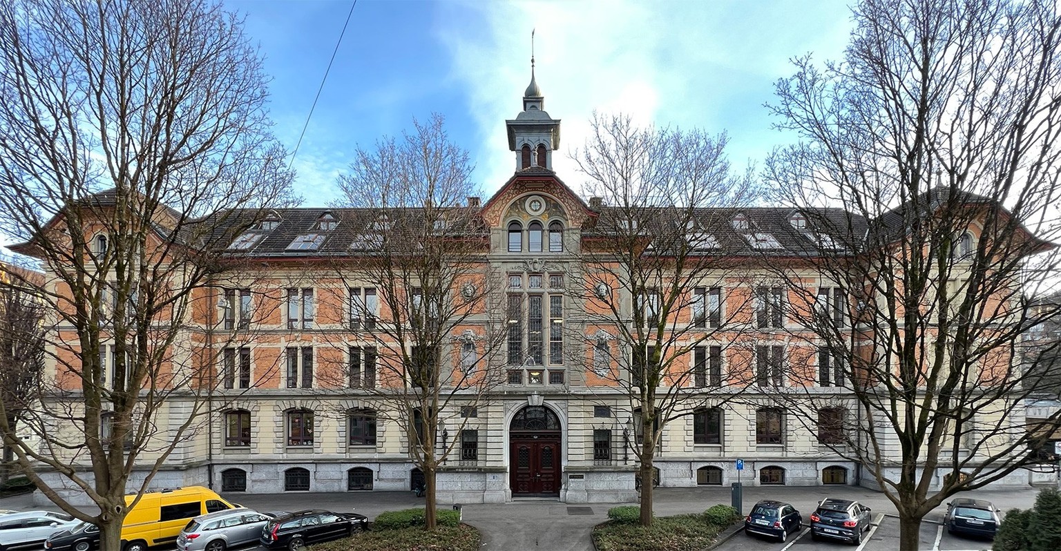 Das Sälischulhaus in Luzern, 1898 erbaut nach einem landesweit ausgeschriebenen Wettbewerb: Ein Schulgebäude verkörpert den Zeitgeist.