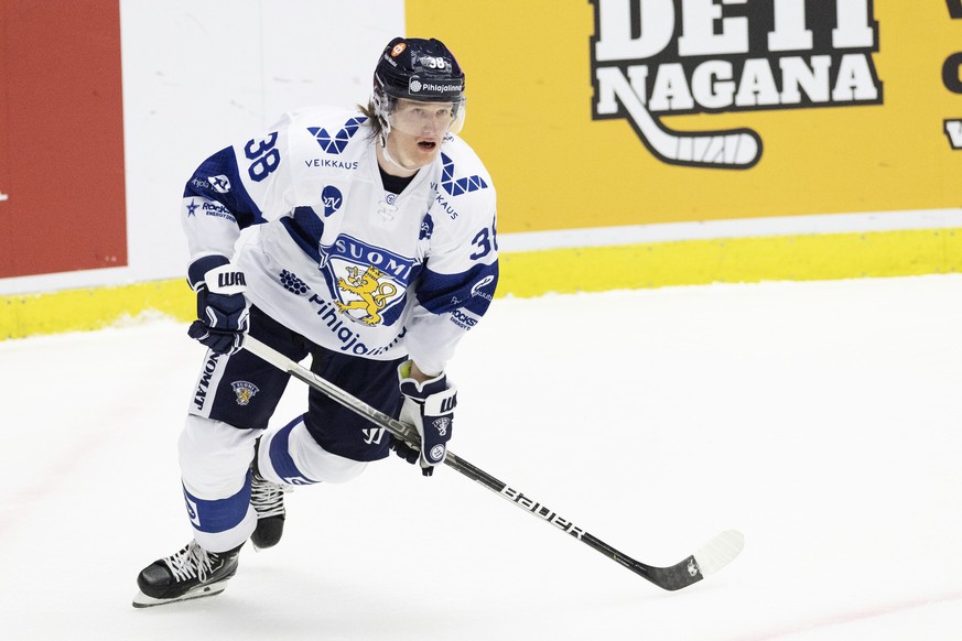 epa10460645 Finland&#039;s Juuso Riikola action during the Euro Hockey Tour - Beijer Hockey Games ice hockey match between Finland and Czech Republic at Malmo Arena in Malmo, Sweden, 11 February 2023. ...