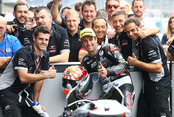 Johann Zarco hat sich den 2. Platz in Indianapolis durch harte Attacken auf Aegerter erkämpft.