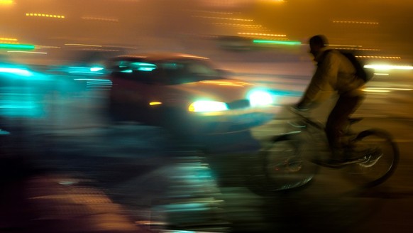 fahrrad unfall auto nacht