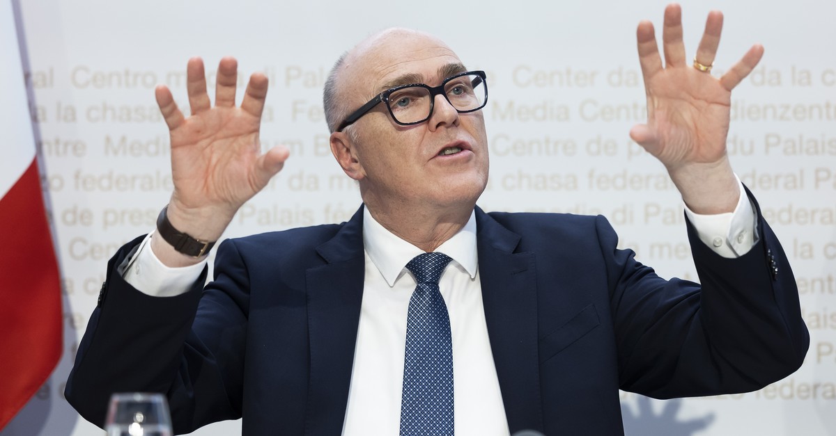 neue-sicherheitspolitik-des-bundesrats-geistige-landesverteidigung-l-sst-gr-ssen