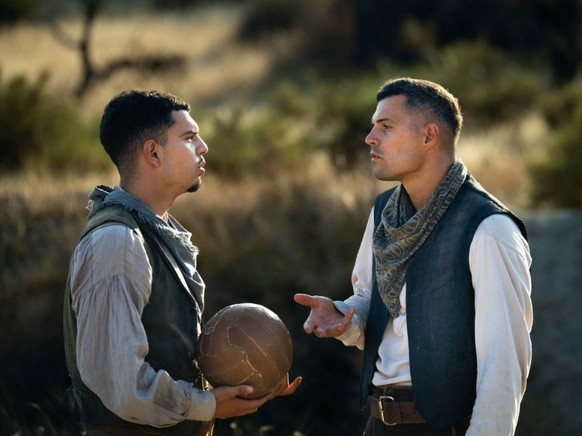 Granit Xhaka und Zeki Amdouni beweisen ihr Schauspieltalent.