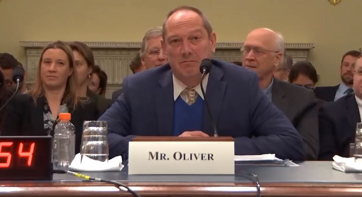 War gestern nicht zu beneiden: Chris Oliver, der Vertreter der «National Oceanic and Atmospheric Administration».
