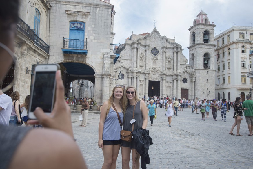 Touristen in der kubanischen Hauptstadt Havanna.