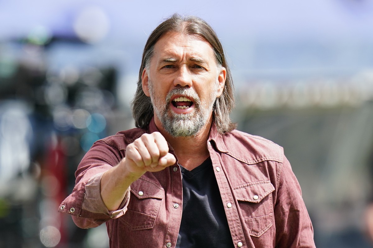 09.05.2021, Hessen, Frankfurt/M.: Fu�ball: Bundesliga, Eintracht Frankfurt - FSV Mainz 05, 32. Spieltag im Deutsche Bank Park. Der Mainzer Sportdirektor Martin Schmidt. Foto: Thomas Frey/dpa - WICHTIG ...