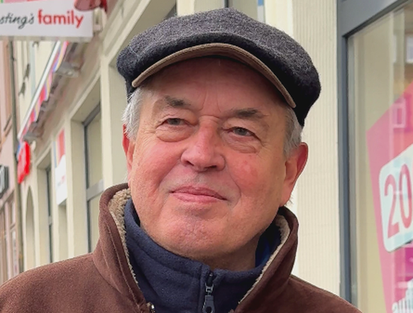 Winfried Töpfer kann sich vorstellen, die AfD zu wählen. Ihm hat es in Sonneberg zu viele Asylsuchende. Er sagt: «Am Sonntag ist es am schlimmsten, all die Syrer und Ukrainer, da traue ich mich nicht  ...