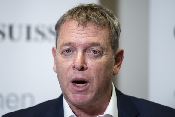 Casimir Platzer, Praesident von GastroSuisse spricht an einem Point de Presse zu den neuen Covid 19 Massnahmen durch den Bundesrat, am Mittwoch, 13. Januar 2021, in Bern. (KEYSTONE/Peter Schneider)