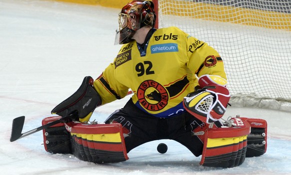 Janick Schwendener hütete in Kloten das SCB-Tor und musste dreimal hinter sich greifen.