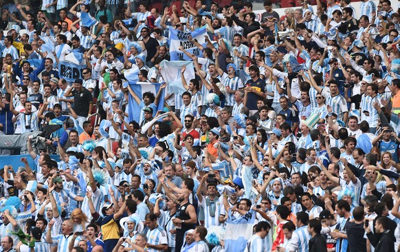 Argentinische Fans im Gruppenspiel gegen Nigeria.
