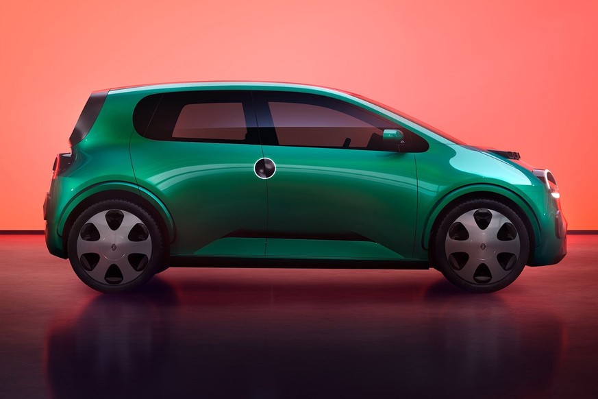 Einen elektrischen Renault Twingo gibt es schon lange, aber das neue Modell (ab 2025) soll mit rund 20&#039;000 Euro deutlich günstiger werden.