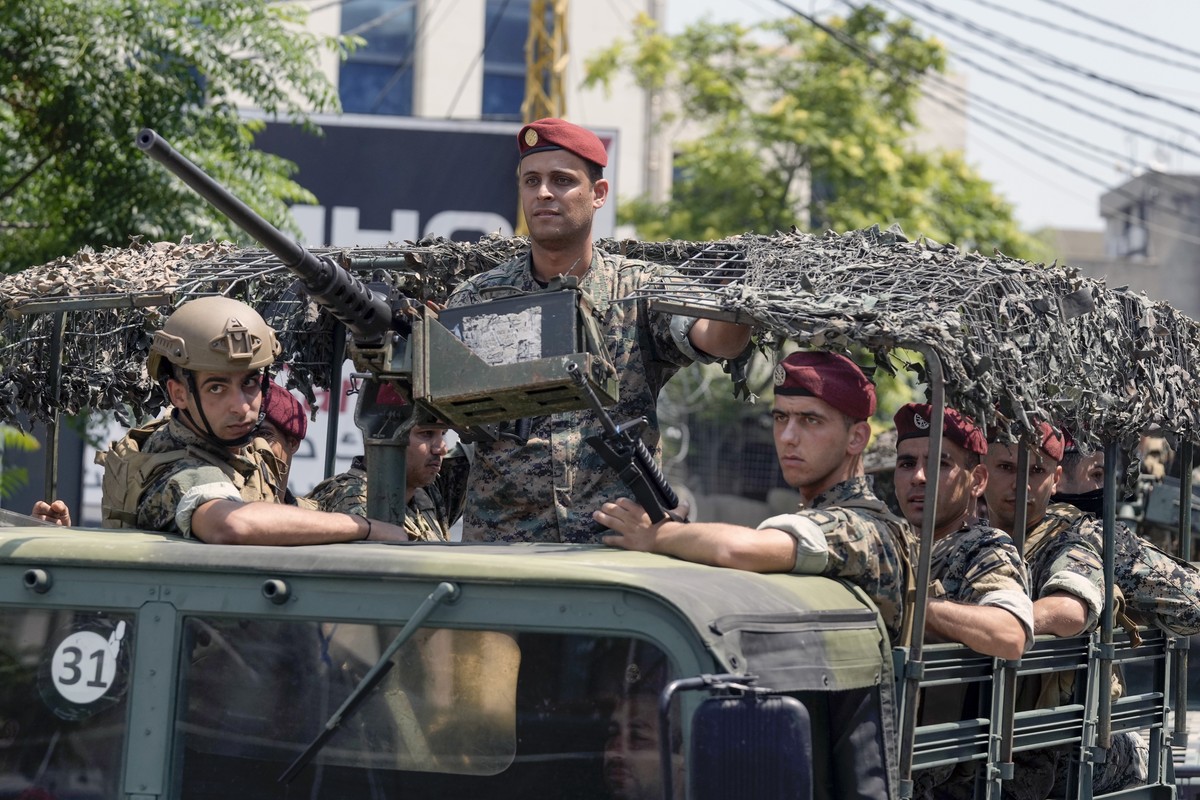 Lebanese special forces sit in their vehicle as they patrol on a road that leads to the U.S. Embassy in Aukar, a northern suburb of Beirut, Lebanon, Wednesday, June 5, 2024. A gunman was captured by L ...
