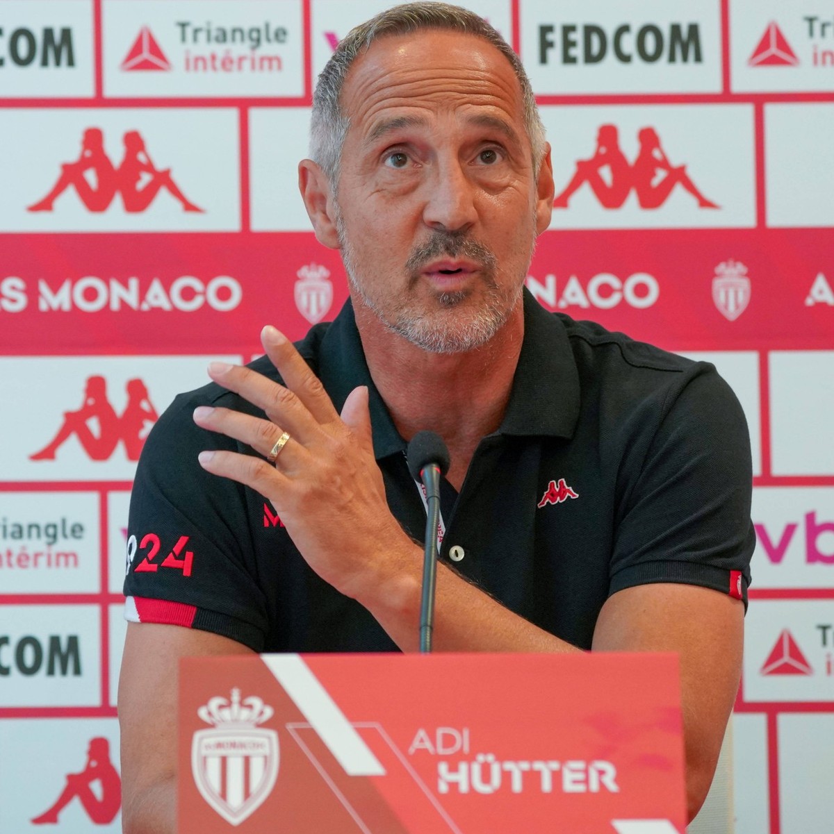 Adolf Adi Hütter entraineur de l AS Monaco FOOTBALL : Presentation du nouvel entraineur de lAS Monaco - Monaco - 06/07/2023 NorbertScanella/Panoramic PUBLICATIONxNOTxINxFRAxBEL