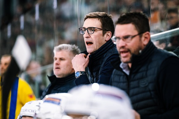 L?entraineur tessinois Luca Cereda, lors du premier match du deuxieme tour de Play-in du championnat suisse de hockey sur glace de National League entre le EHC Biel Bienne, EHCB, et le HC Ambri-Piotta ...